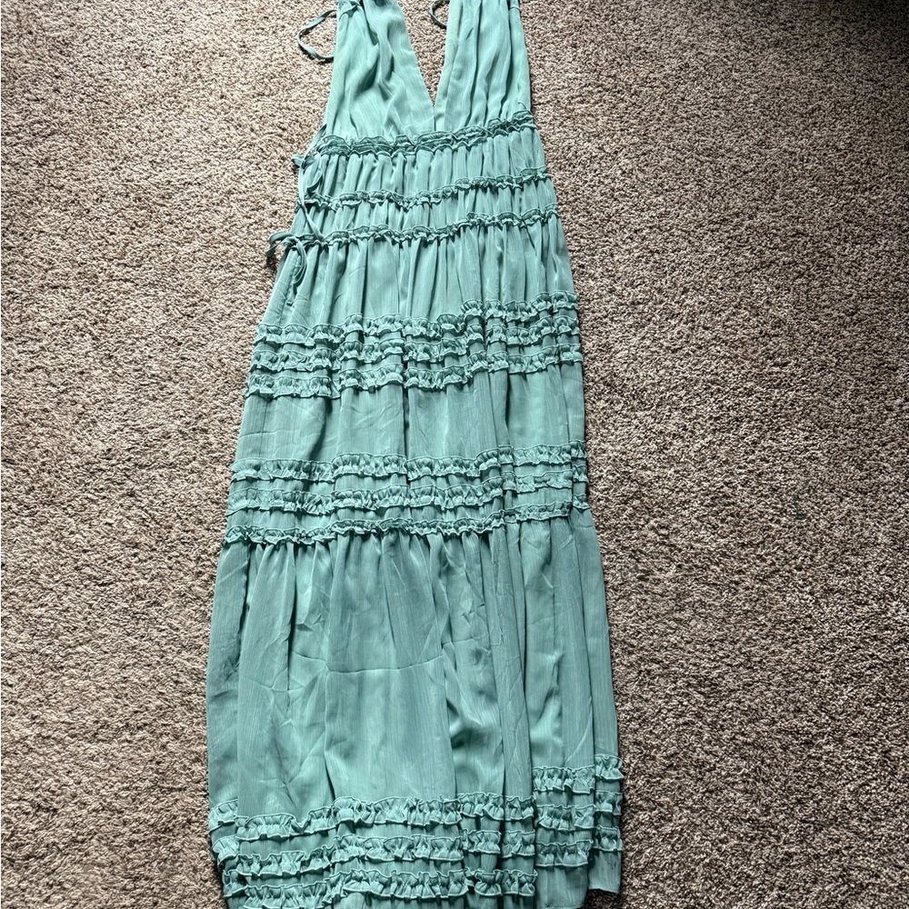 VICI Sleeveless V-Neck Tiered Maxi Dress in Aqua